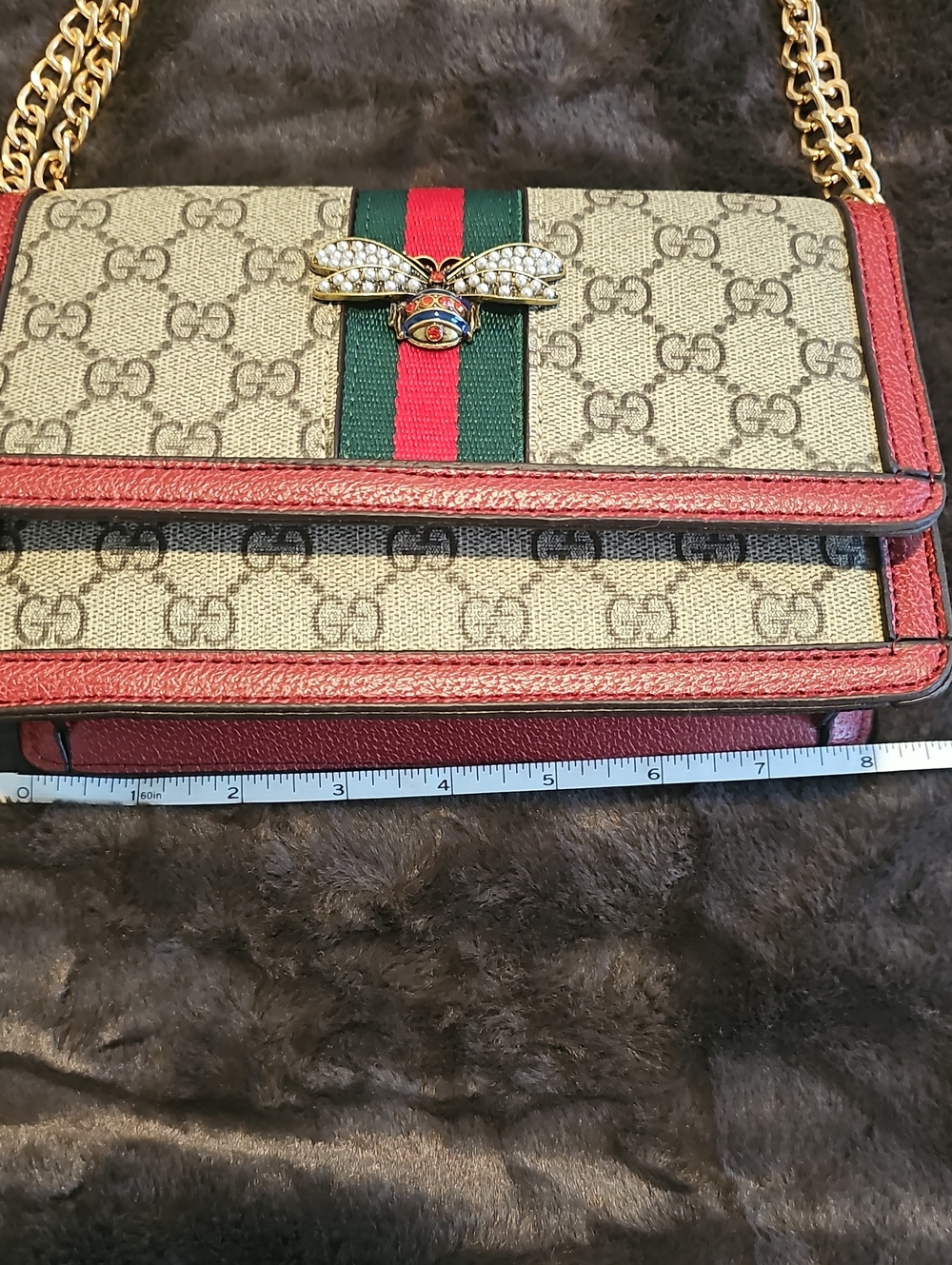 Beige Shoulder Bag with Red Trim and Green-Red Web - Picture 4 of 5
